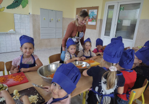 Zajęcia kulinarne w Akademii Małego Kucharza