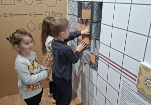 Pszczółki wyruszyły w niezwykłą podróż… w czasie!